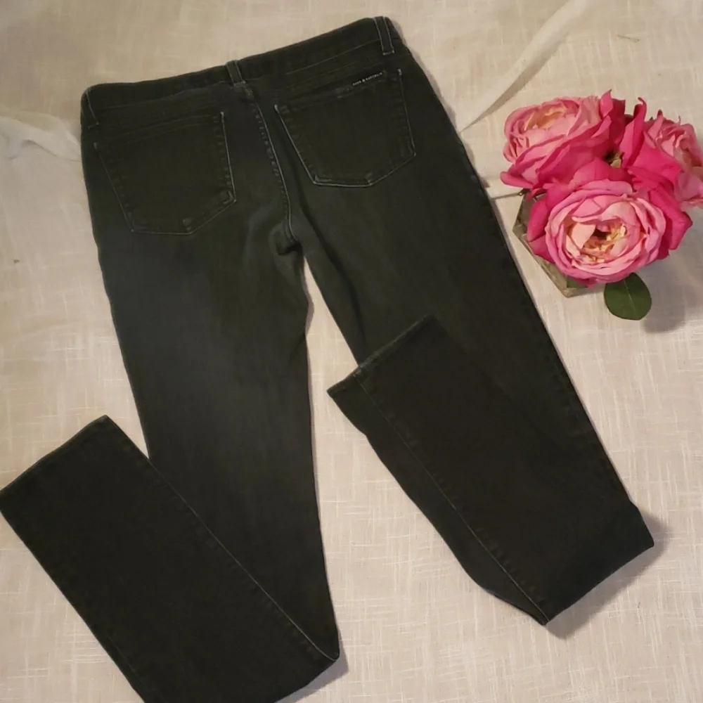 Rock & Republic Limited Edition Recession Collection Black Jeans - Picture 3 of 7